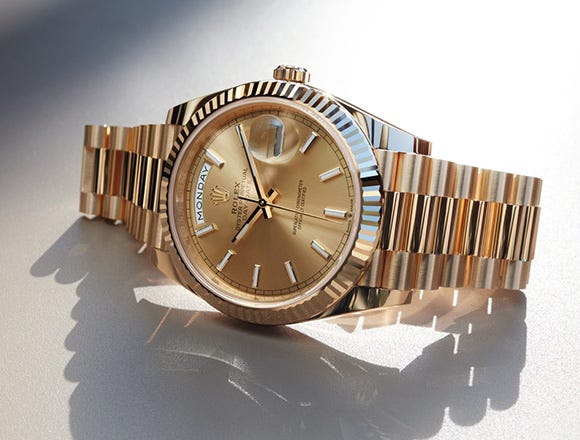 Feature: This Watch Is A HIT With The World’s Powerful Men